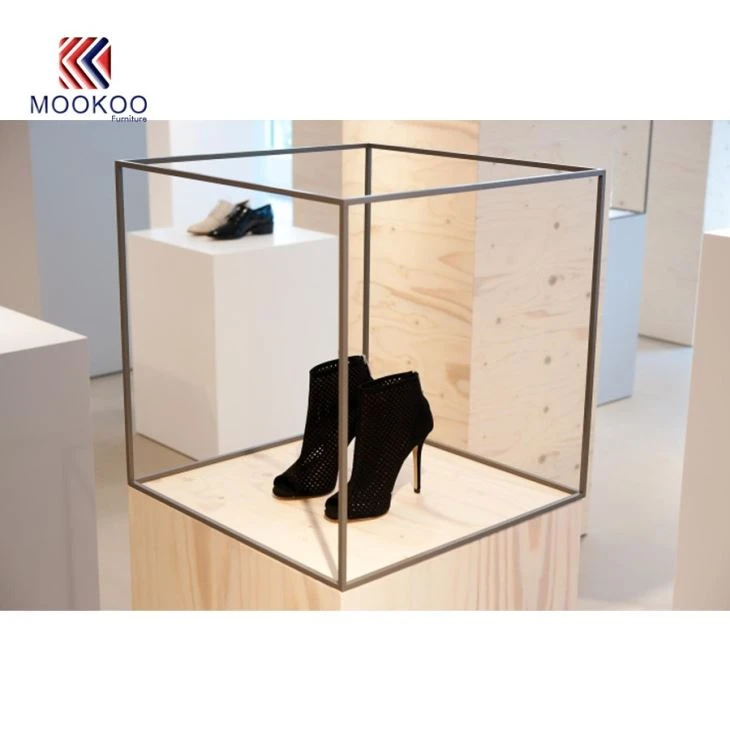 Metal Clothes Display Stand
